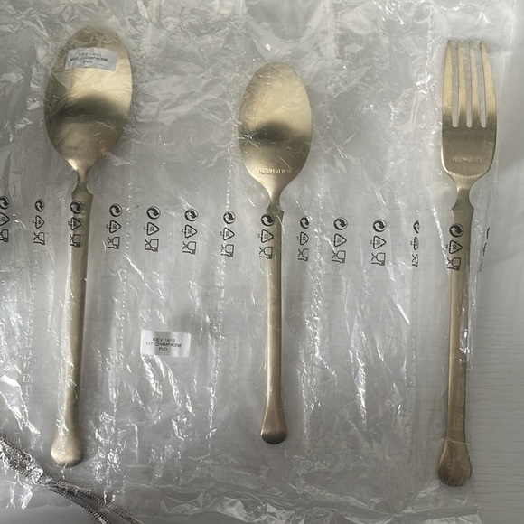 3 Piece Herdmar 18/10 Kiev Mat Champagne PVD Flatware and 1 G/07 Herdmar Knife - Picture 2 of 7